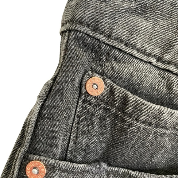 FREE PEOPLE Black Denim Raw Hem Mini Skirt Size 29 - Picture 3 of 7